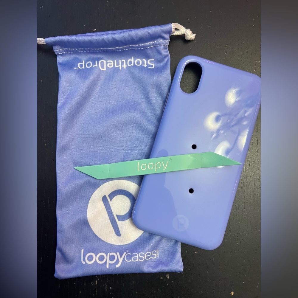 Loopy case - iPhone periwinkle measurements in photo